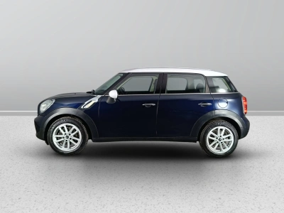 6 - MINI Countryman Cascioli Group
