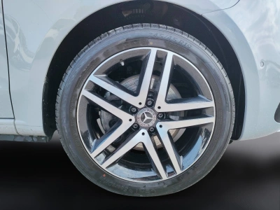 10 - Mercedes-Benz Classe V Cascioli Group