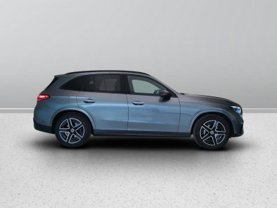 7 - Mercedes-Benz GLC Cascioli Group
