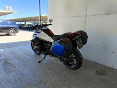 6 - BMW Motorrad R Cascioli Group