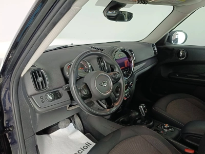 7 - MINI Countryman Cascioli Group