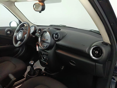 10 - MINI Countryman Cascioli Group