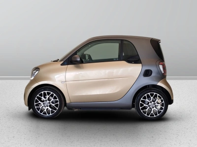 3 - smart fortwo Cascioli Group