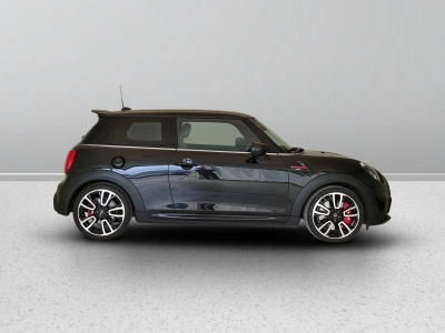 7 - MINI Cooper Cascioli Group