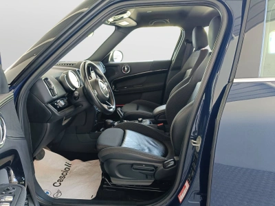 8 - MINI Countryman Cascioli Group
