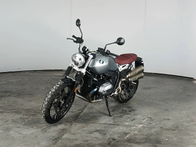 4 - BMW Motorrad nineT Cascioli Group