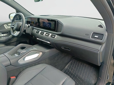 10 - Mercedes-Benz GLE Cascioli Group