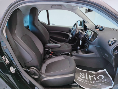 9 - smart fortwo Cascioli Group