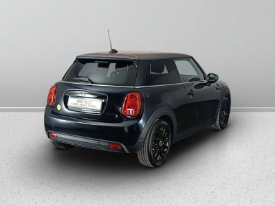 4 - MINI Cooper Cascioli Group