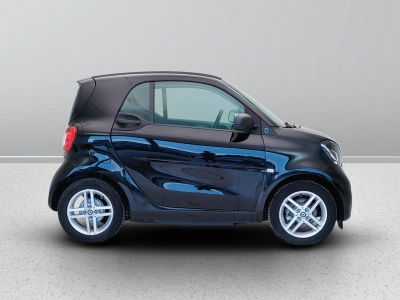 7 - smart fortwo Cascioli Group