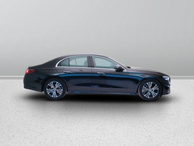 7 - Mercedes-Benz Classe E Cascioli Group
