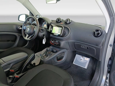 9 - smart fortwo Cascioli Group
