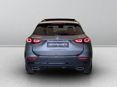 4 - Mercedes-Benz GLA Cascioli Group
