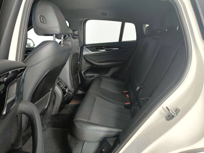 9 - BMW X4 Cascioli Group