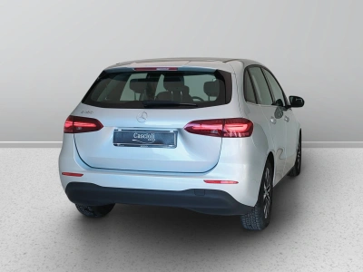 6 - Mercedes-Benz Classe B Cascioli Group