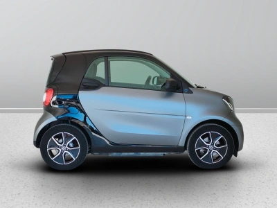 7 - smart fortwo Cascioli Group