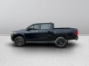 Toyota Professional HI LUX 4X2 - 4X4 HILUX 2.4D A DC 4WD CMF MY24