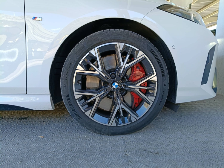 15 - BMW Serie 1 118d MSport Pro auto