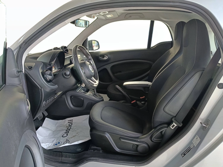 8 - smart fortwo Fortwo 0.9 t Passion 90cv twinamic