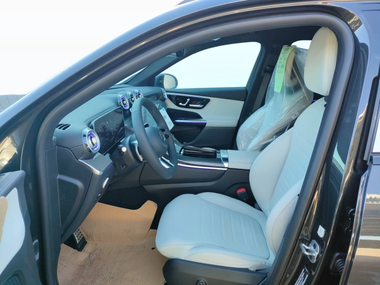 11 - Mercedes-Benz GLC 220 d 4MATIC