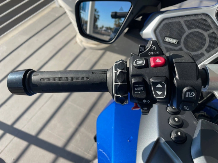 4 - BMW Motorrad RT R 1300 RT