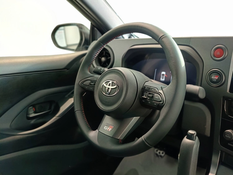 17 - Toyota Yaris GR Yaris GR Aero Performance MY25