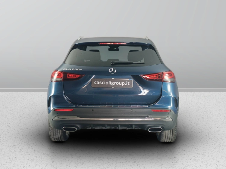 5 - Mercedes-Benz GLA Mercedes 250 e phev (eq-power) Sport Plus auto