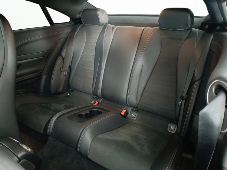 9 - Mercedes-Benz Classe E Coupe 220 d Premium Plus 4matic auto my20