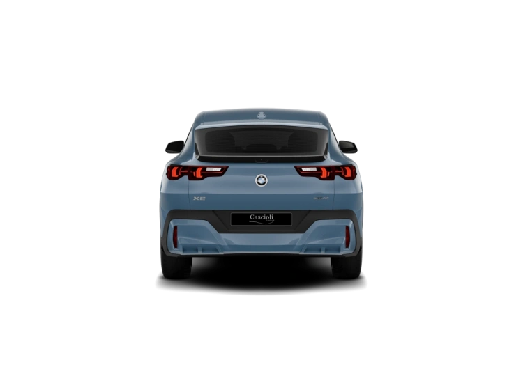 4 - BMW X2 BMW X2 sDrive18d