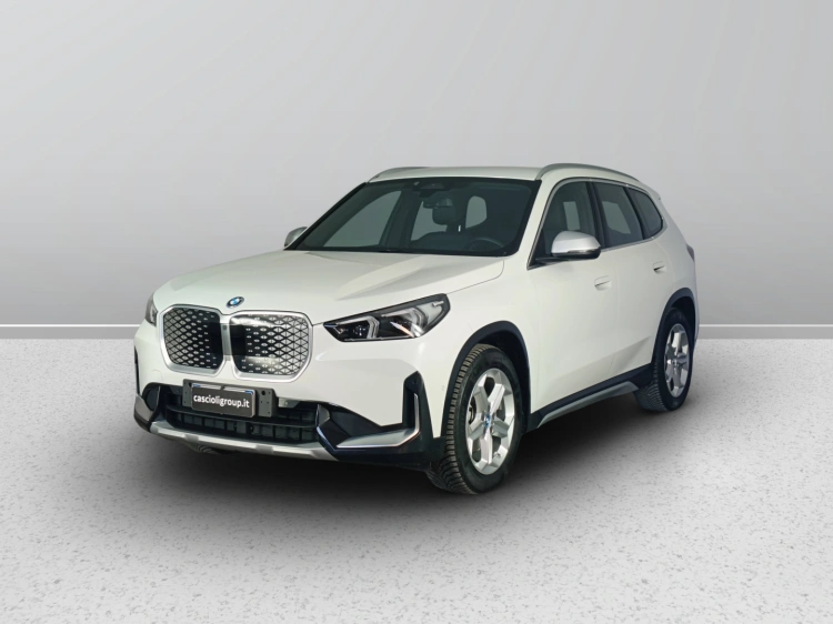 1 - BMW X1 X-LINE PLUS