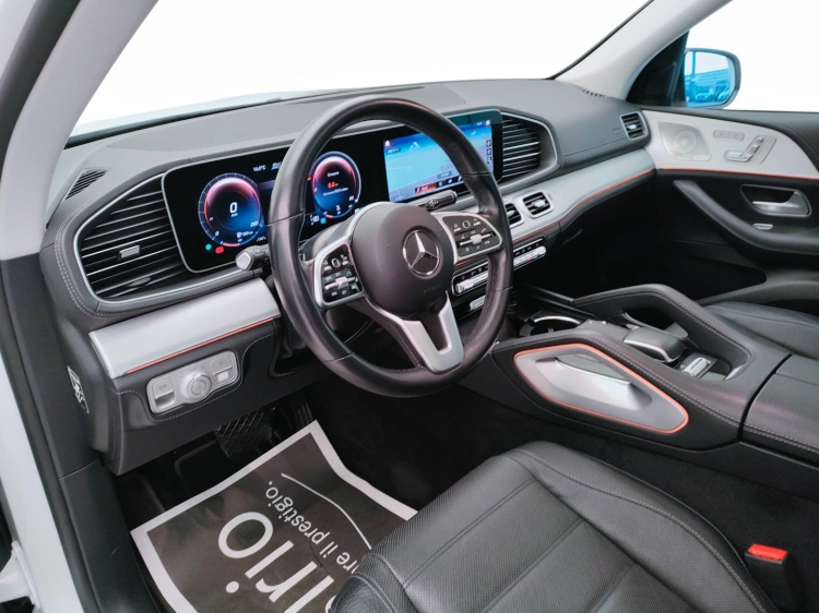 16 - Mercedes-Benz GLE 400 d Premium 4matic auto