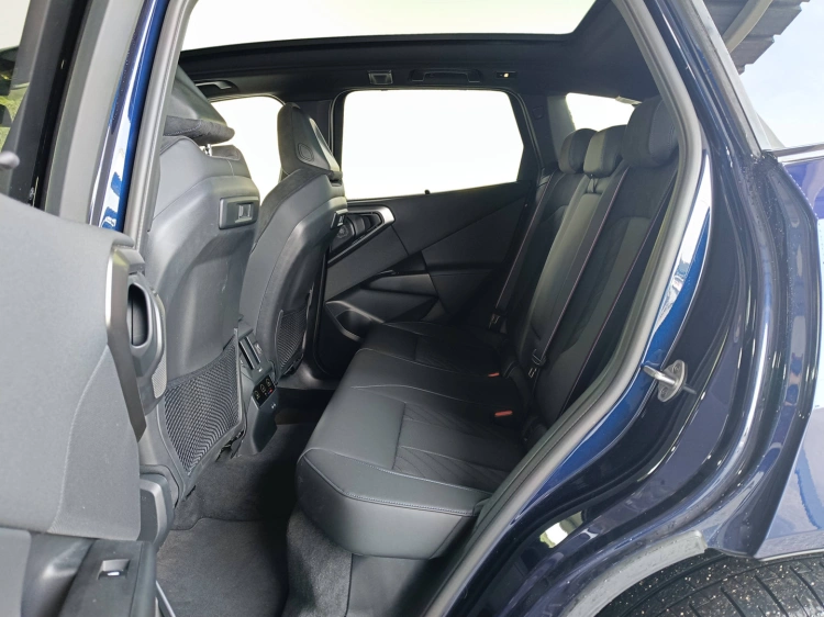 9 - BMW X3 BMW X3 40d xDrive