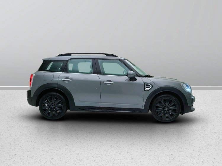 7 - MINI Countryman Mini Countryman 1.5 One auto 7m my18