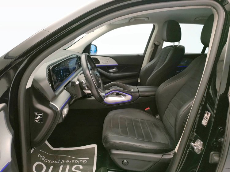 16 - Mercedes-Benz GLE 300 d Premium 4matic auto