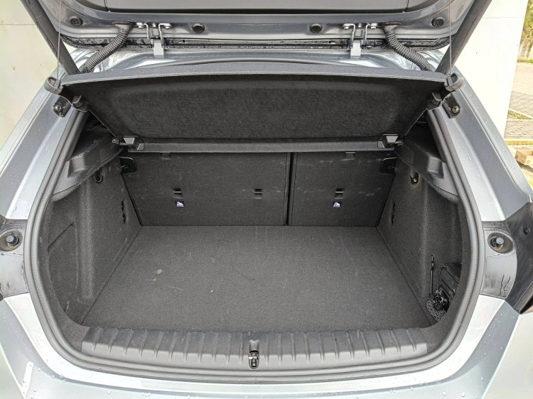 14 - BMW Serie 1 118d MSport Pro auto