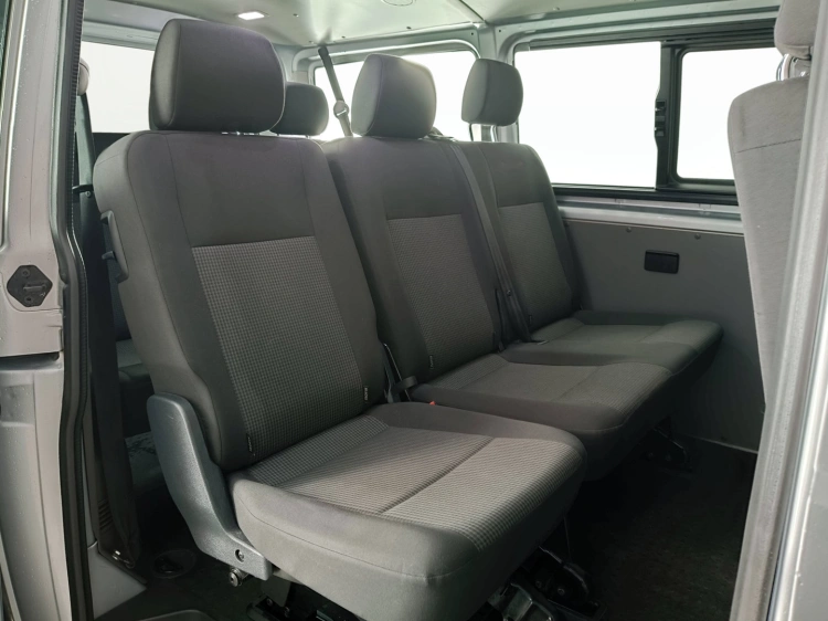 12 - Volkswagen T6.1 Transporter 30 T6.1 Transporter 30 2.0 tdi 110cv kombi Business p.c.