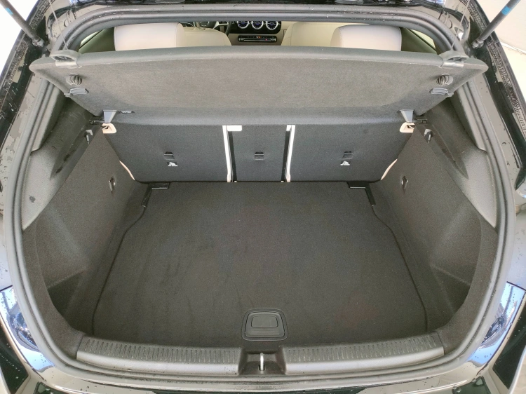 5 - Mercedes-Benz Classe A 180 d Progressive Advanced Plus auto