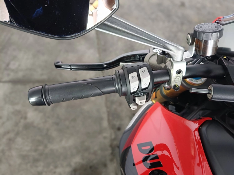 7 - Ducati E3524 MONSTER SP 937CC