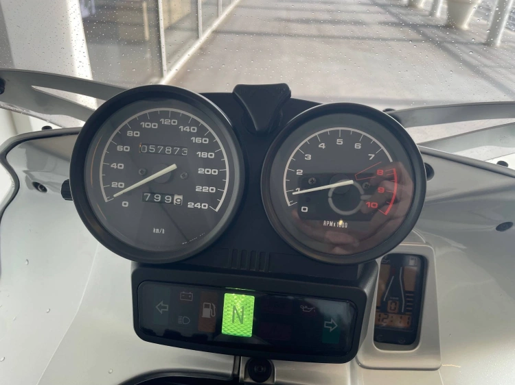 6 - BMW Motorrad RS R 1150 RS