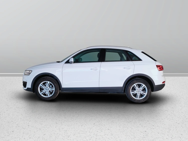 3 - Audi Q3 Q3 2.0 tdi Business Plus 140cv