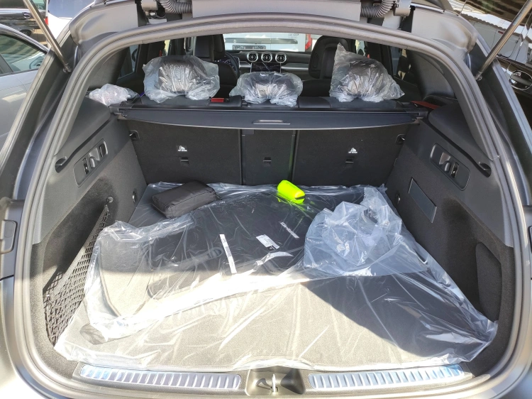 13 - Mercedes AMG GLC Mercedes-AMG GLC 43 4MATIC