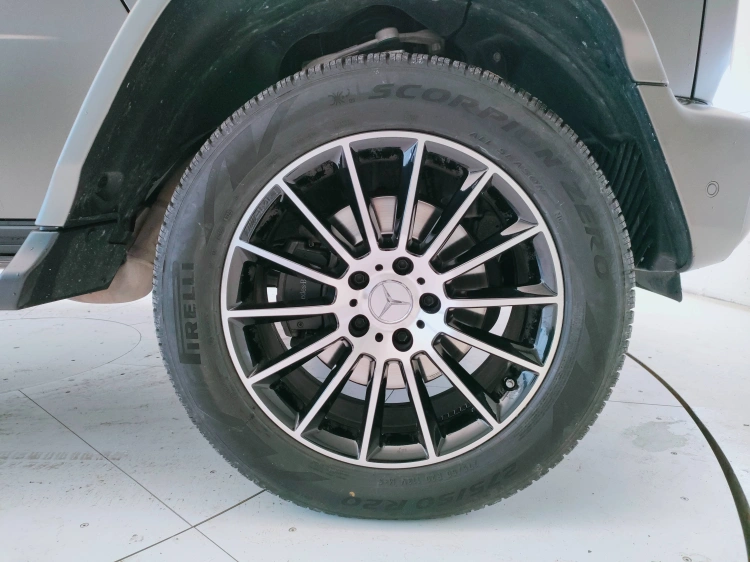 8 - Mercedes-Benz Classe G 400 d AMG Line 330cv auto