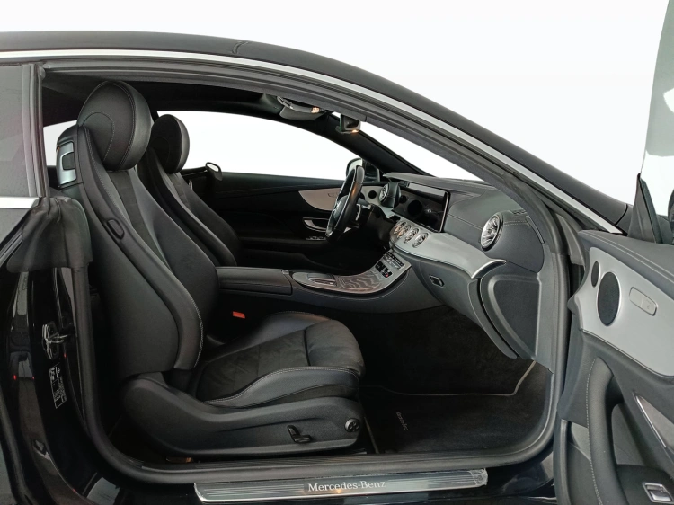 11 - Mercedes-Benz Classe E Coupe 220 d Premium Plus 4matic auto my20