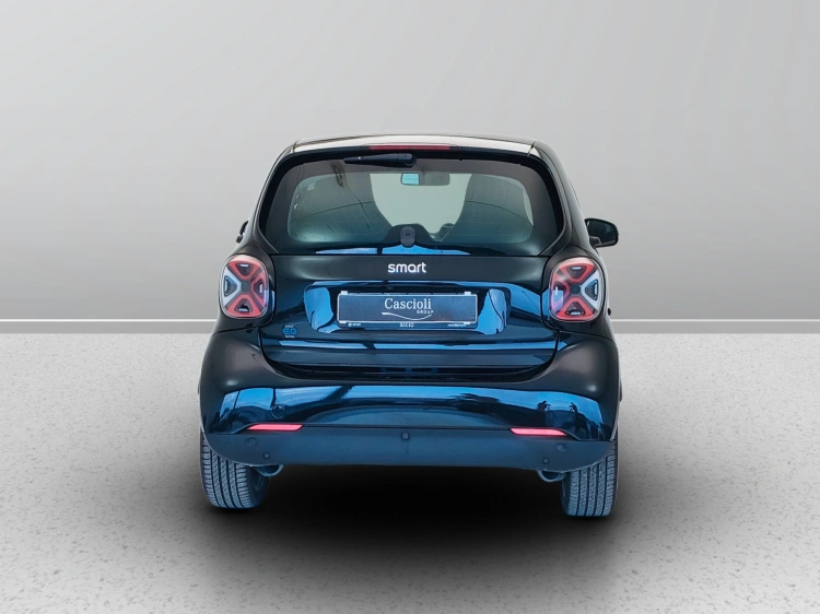 4 - smart fortwo Fortwo eq Prime 22kW