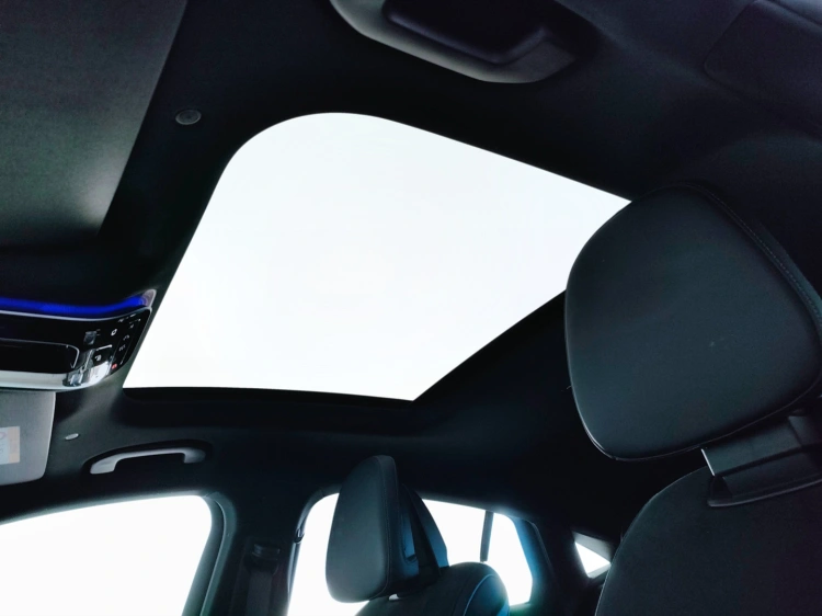 13 - Mercedes-Benz GLC Coupe 300 d AMG Line Premium 4matic auto