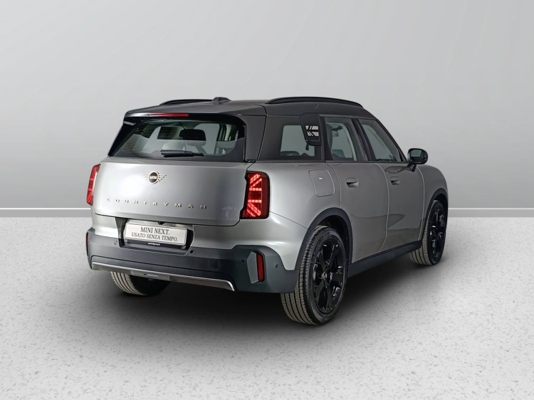 4 - MINI Countryman Mini Countryman 2.0 48V D Classic auto