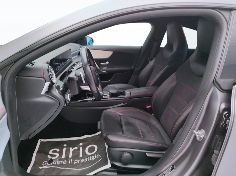 12 - Mercedes-Benz CLA Coupe 200 d Premium auto