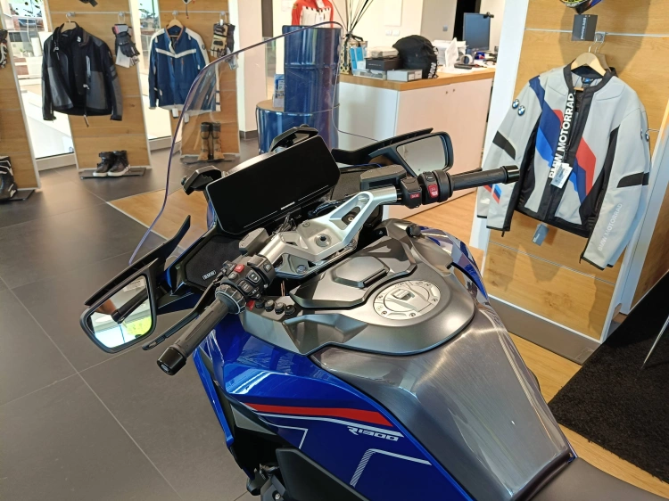 5 - BMW Motorrad RT R 1300 RT