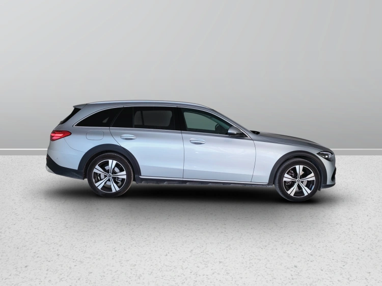 7 - Mercedes-Benz Classe C SW All-Terrain 220 d mhev Advanced Plus 4matic 197cv auto