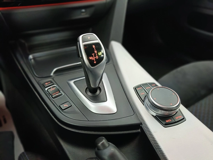 14 - BMW Serie 4 420d Gran Coupe Msport auto